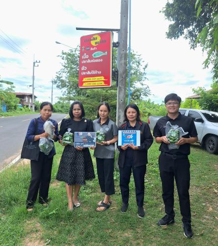 พช.พุทไธสง สนับสนุนผู้ประกอบการ OTOP สมัครเข้าร่วมโครงการคนละครึ่งพลัส